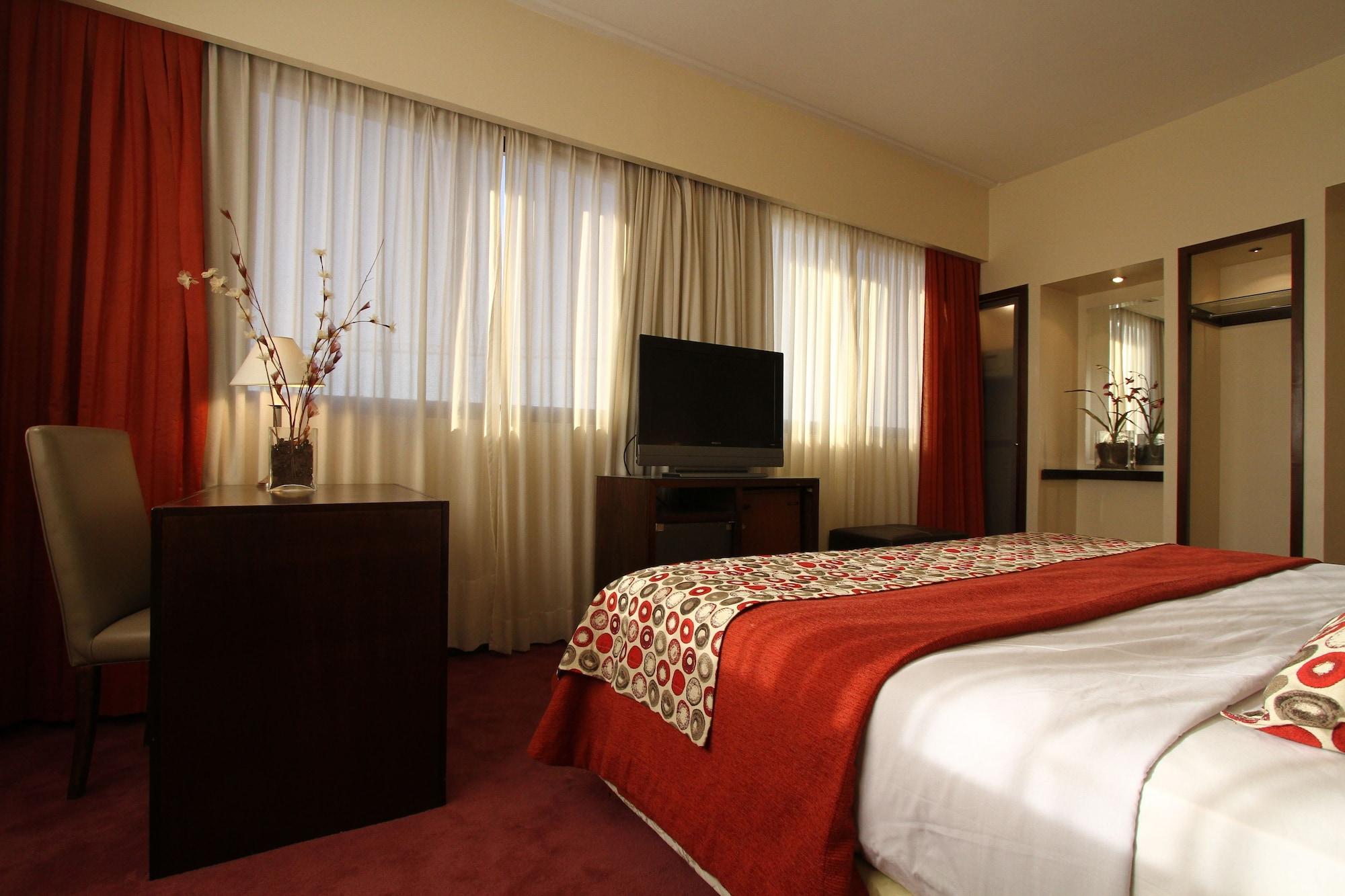 Catalinas Tucuman Hotel 4*