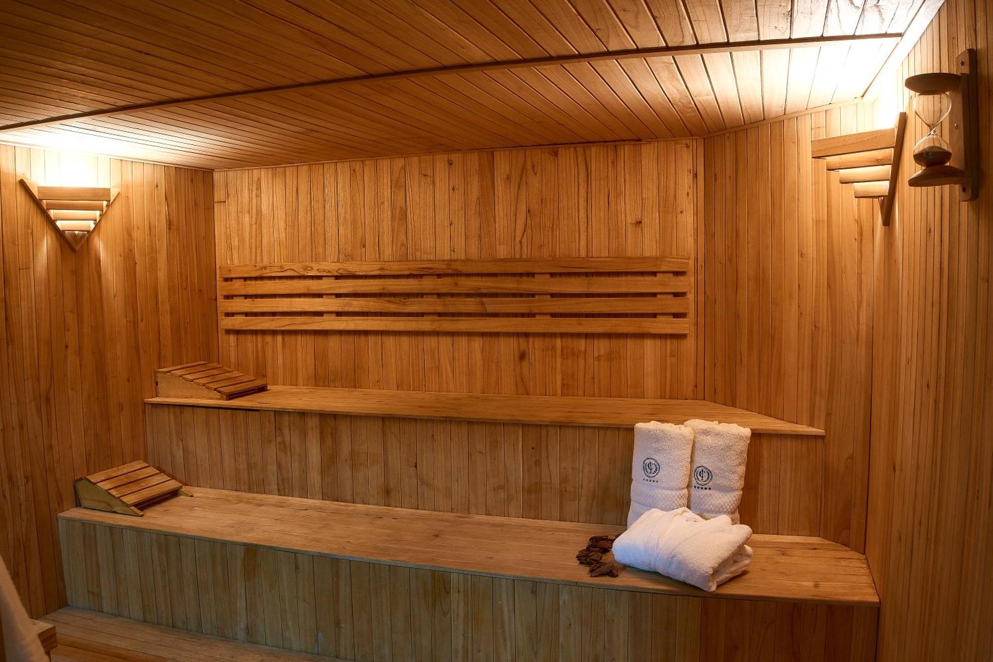 Catalinas Tucuman 4*