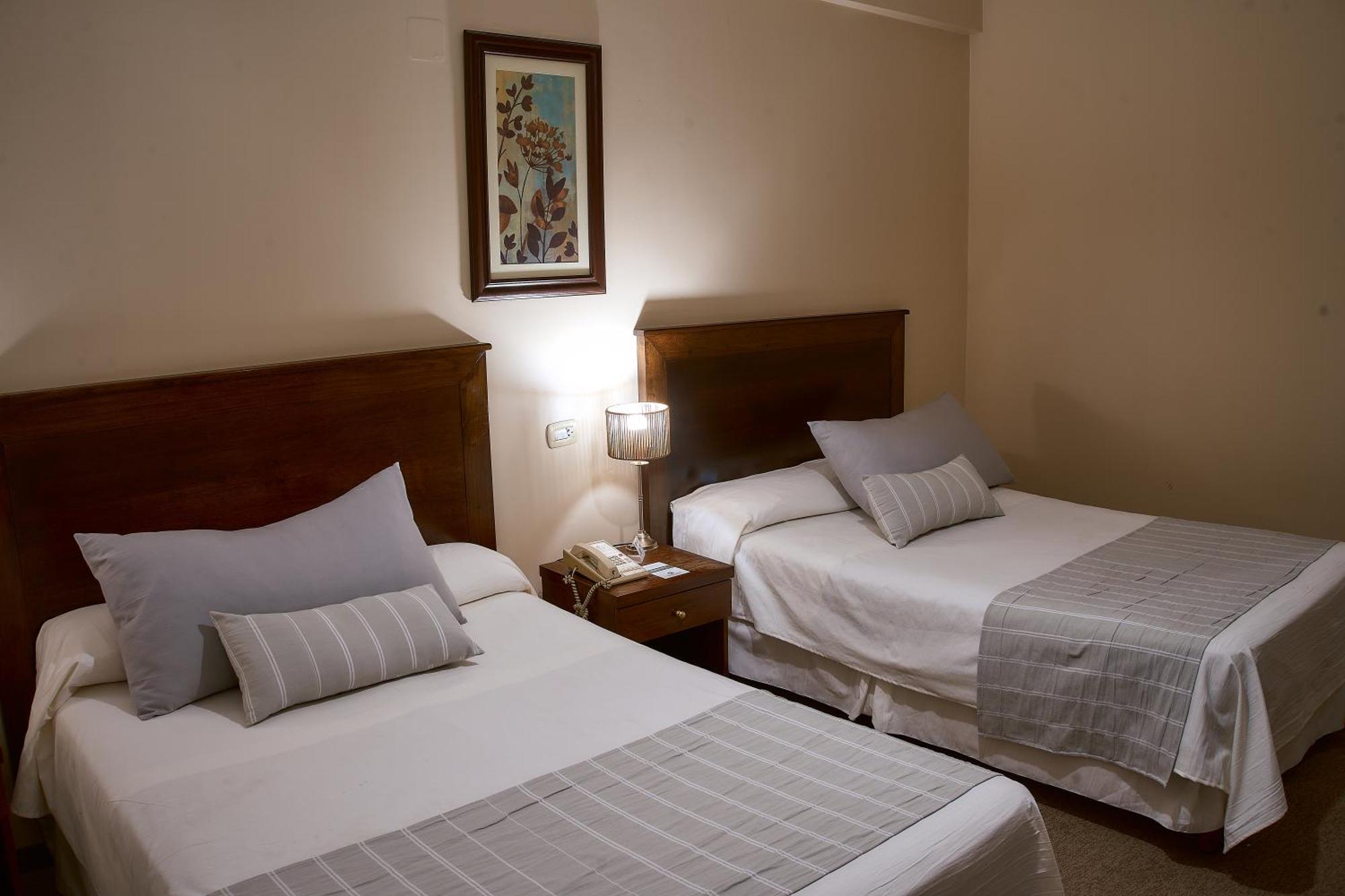 Hotel Catalinas Tucuman 4*